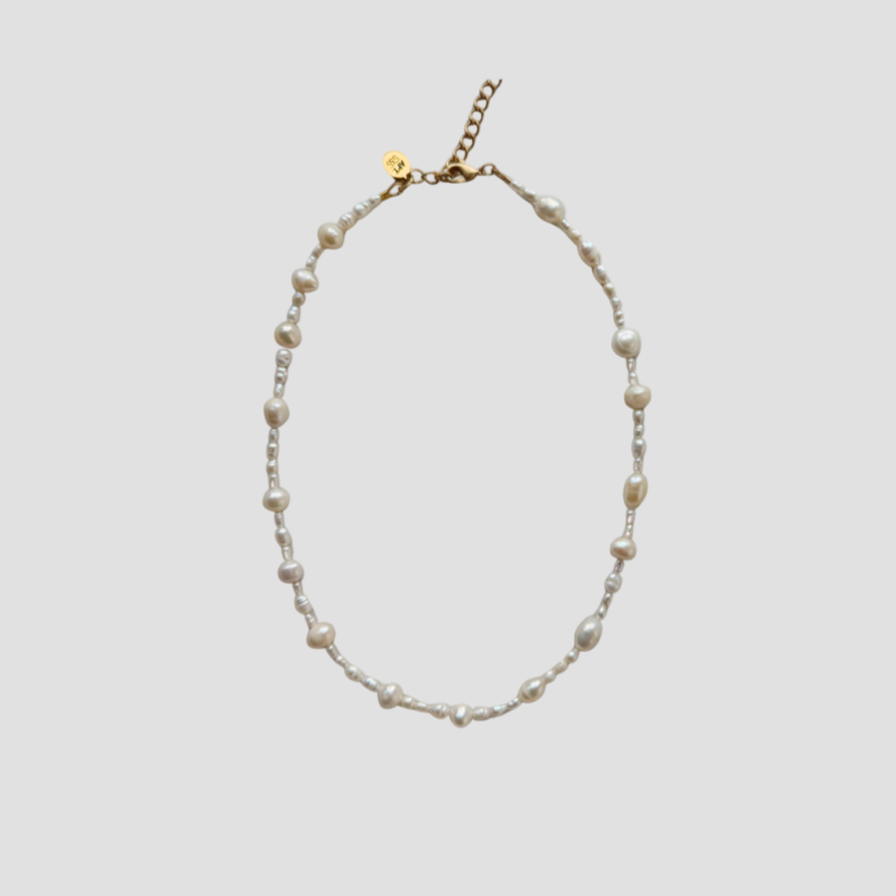 AIRE PEARL NECKLACE
