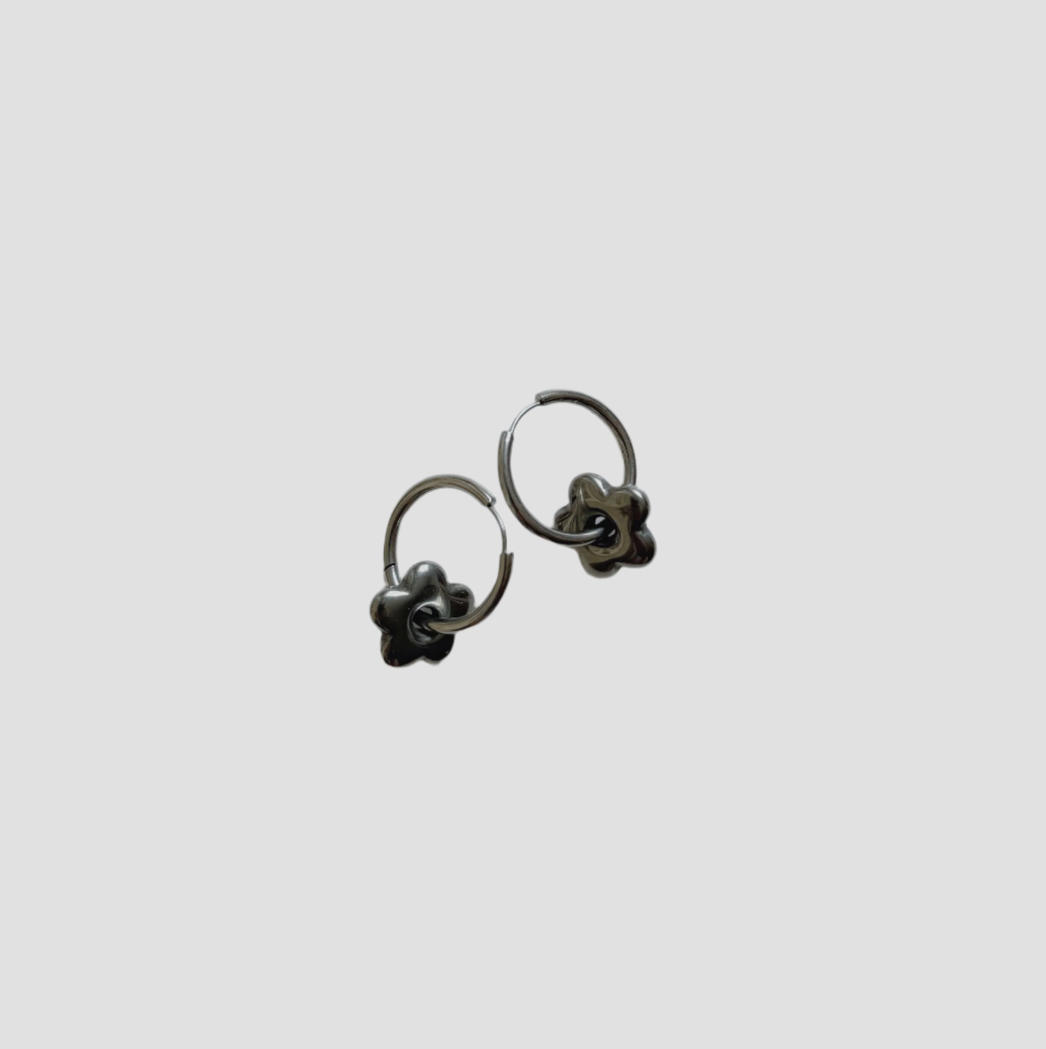 STEEL STAR EARRINGS