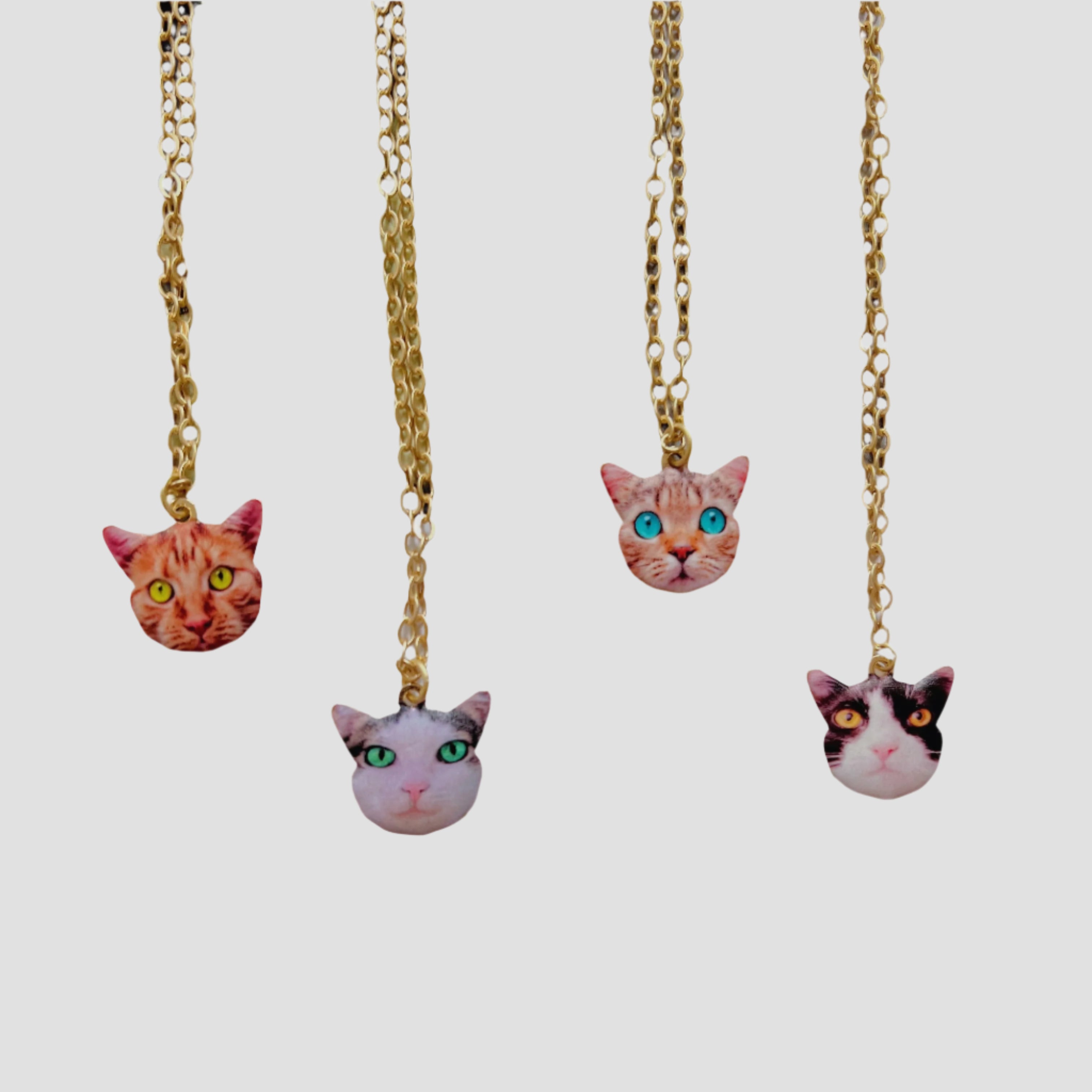 KITTY CAT PENDANT NECKLACE