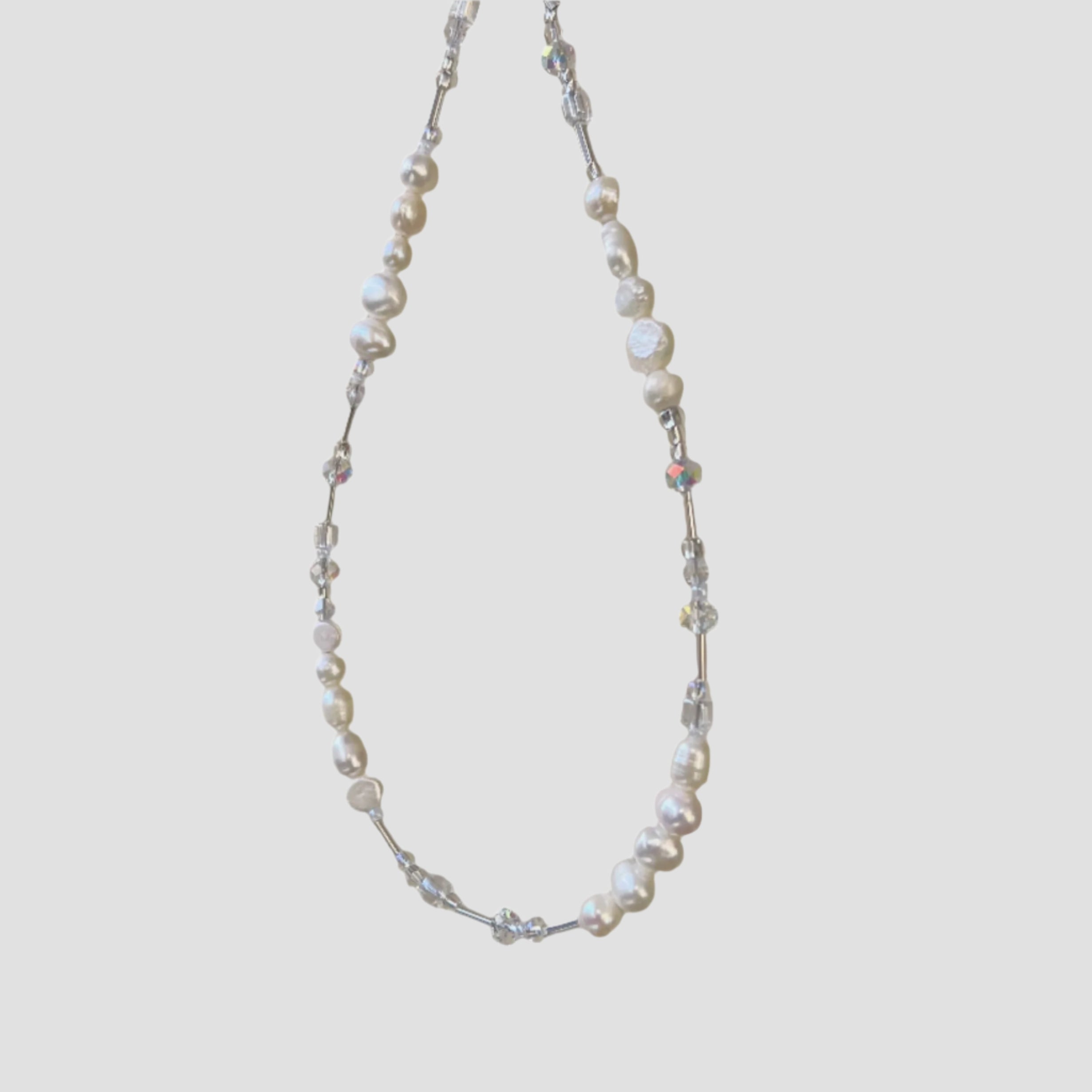 PERLA PEARL NECKLACE