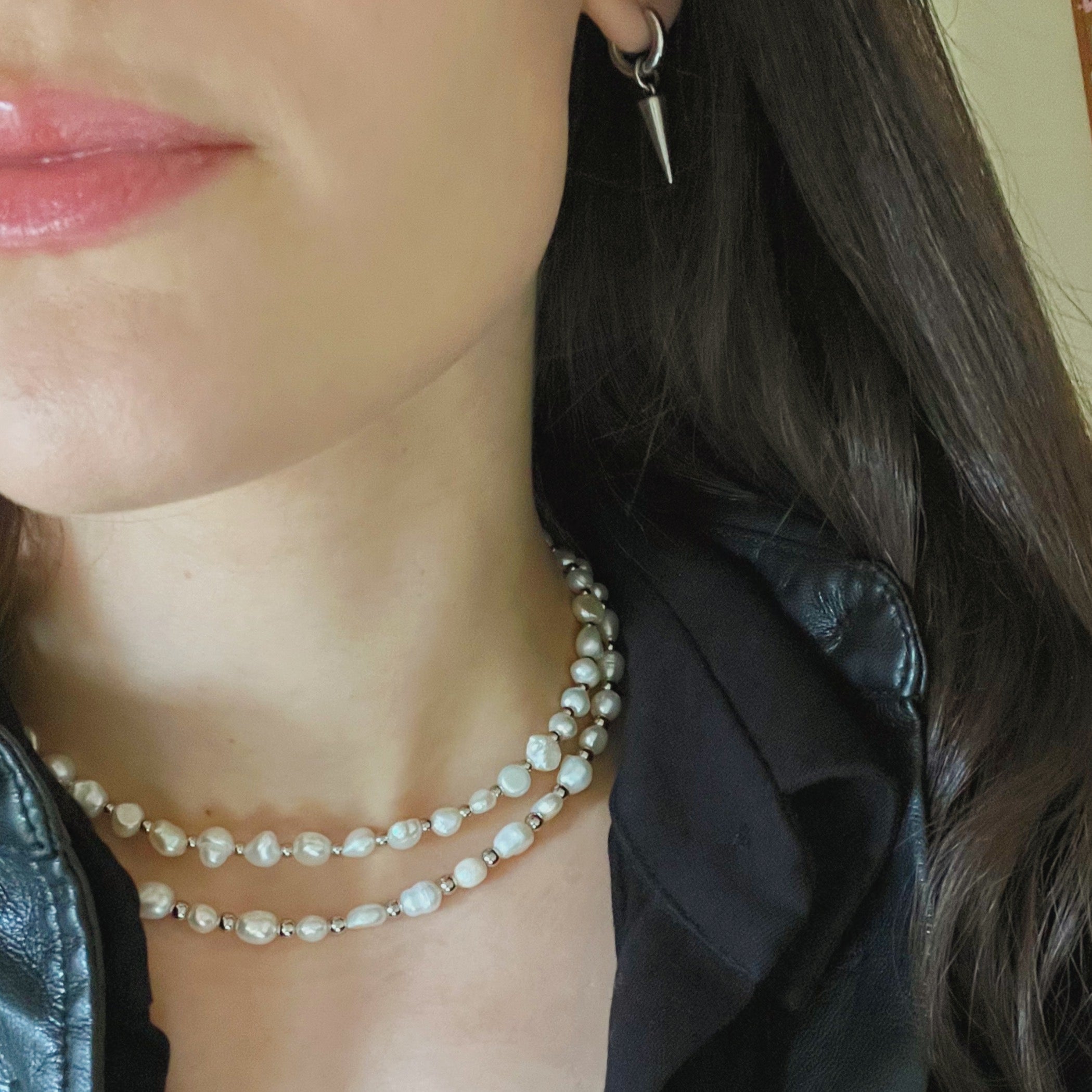 TINY STEEL x PEARL NECKLACE