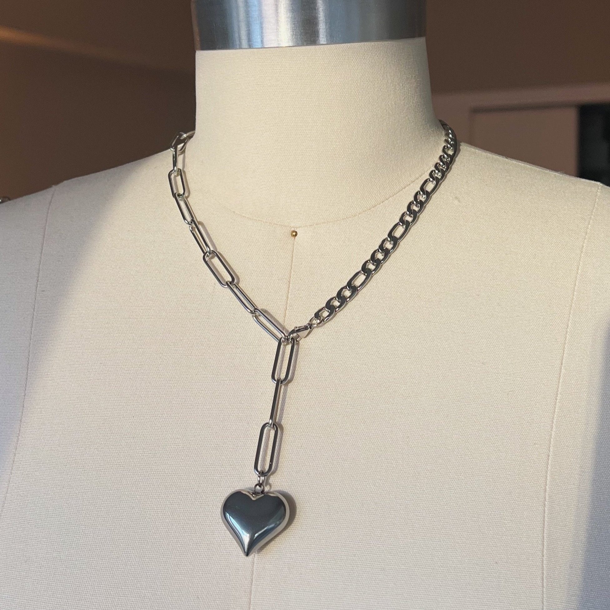 LOVERS PENDANT CHAIN