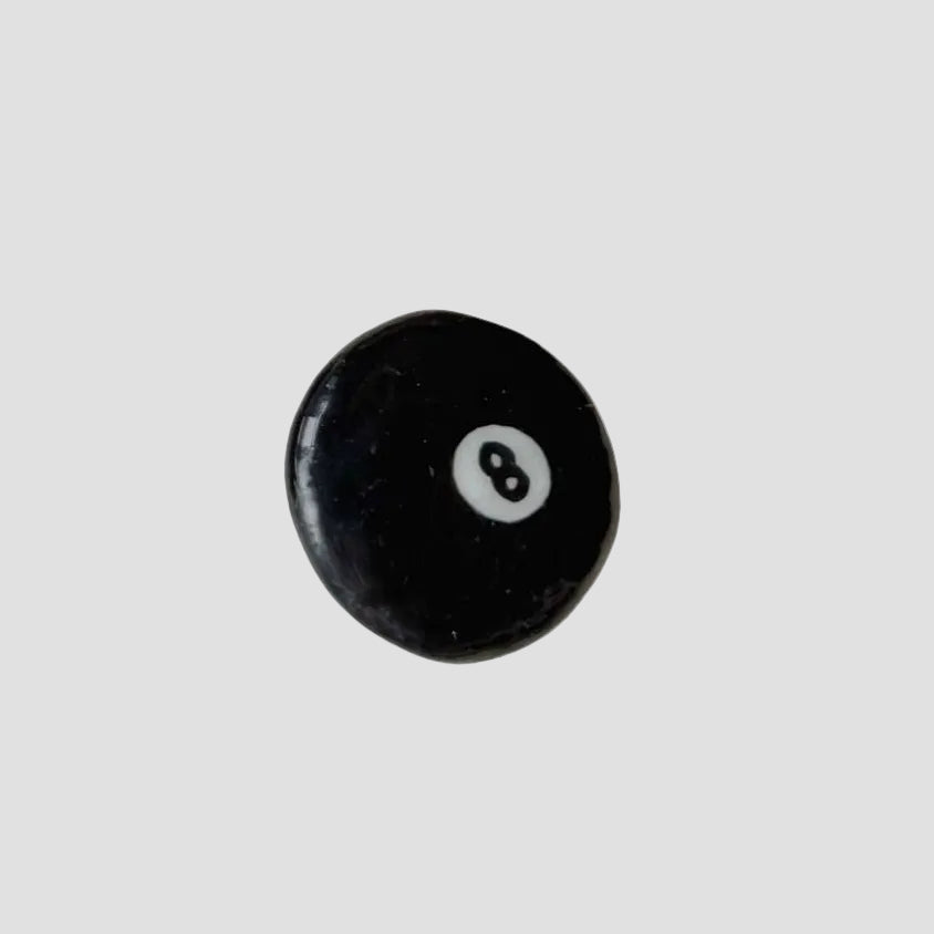 8-BALL MAGNET