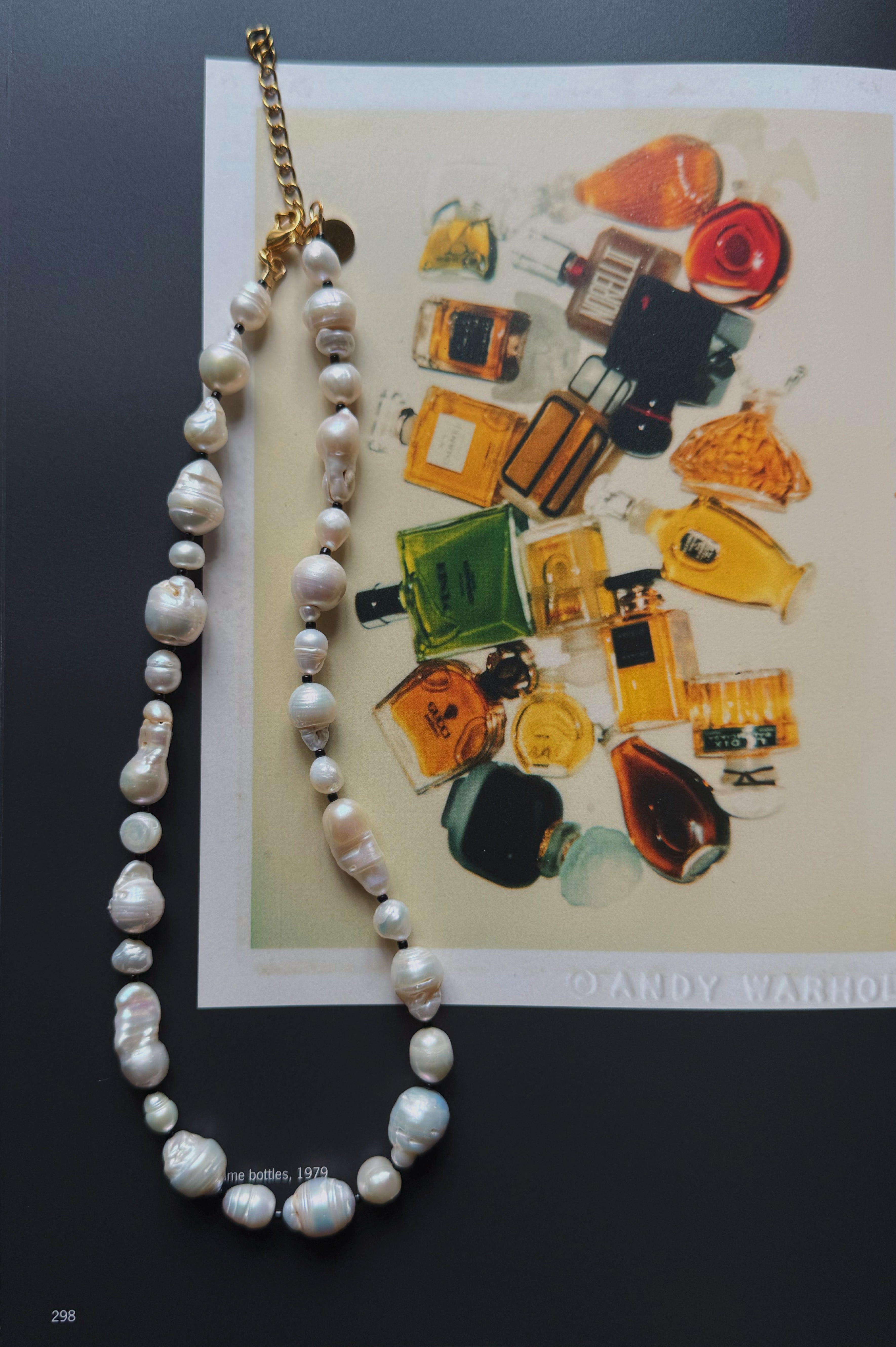 BAROQUE X BLACK SPACER NECKLACE
