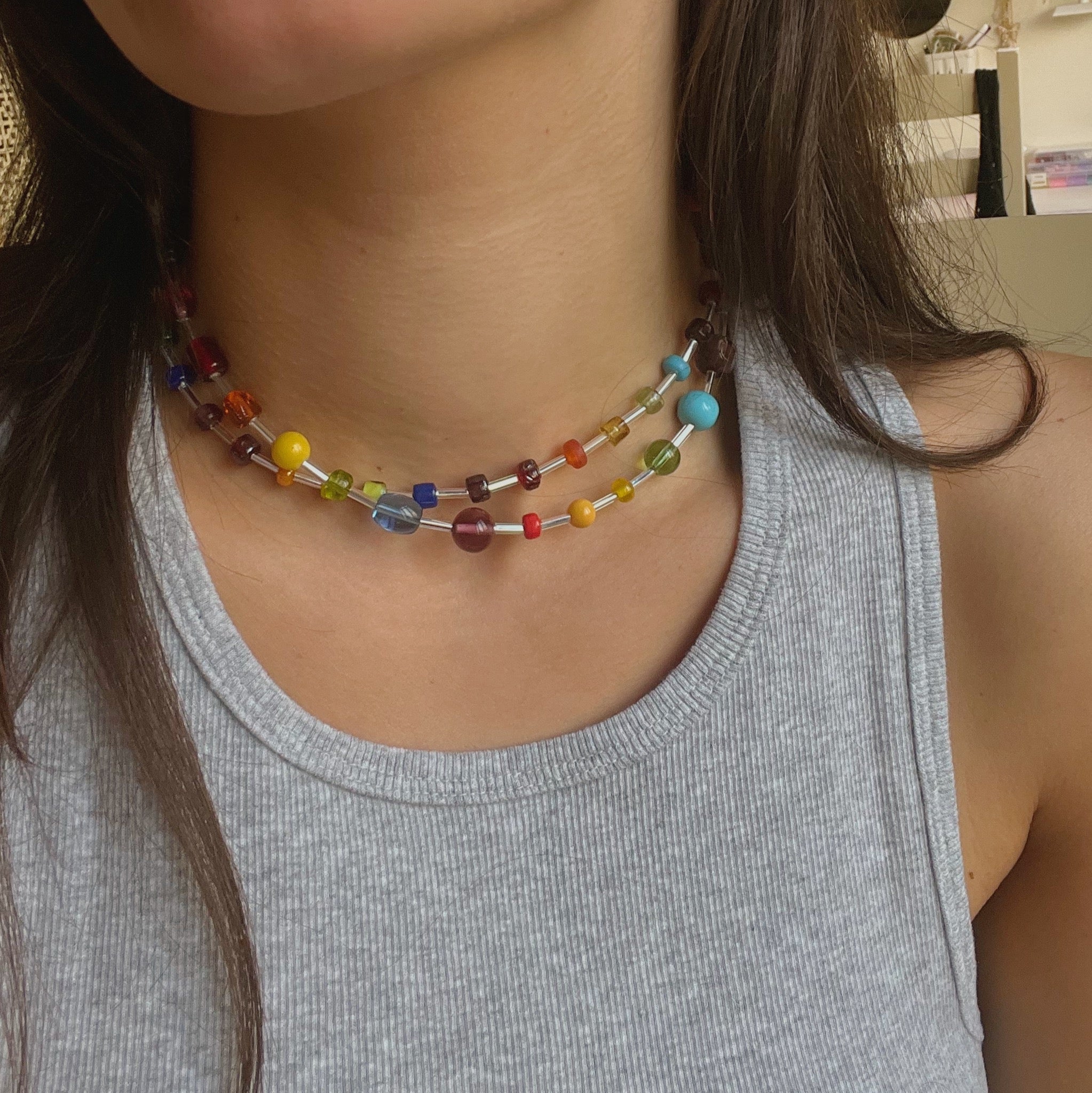 BRILLIANT COLORS NECKLACE